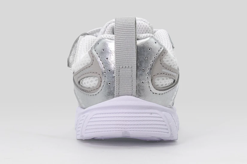 Nike V5 RNR Βρεφικά Sneakers Λευκά, Ασημί, Γκρι