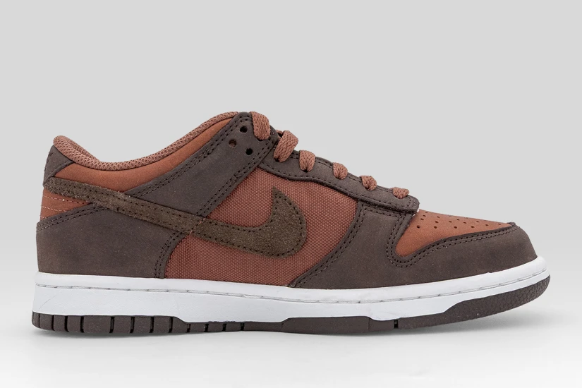 Nike Dunk Low Special Edition Sneakers Καφέ, Λευκά