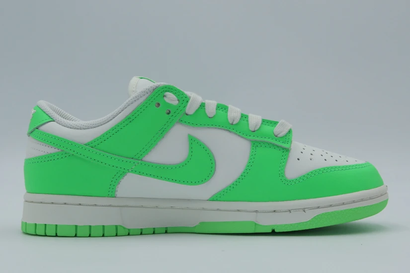 Nike Dunk Low Green Strike Sneakers Λευκά, Λαχανί