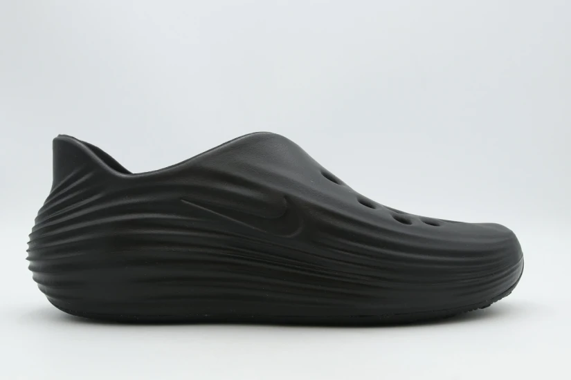 Nike Reactx Rejuven8 Sneakers (HV5060 001)