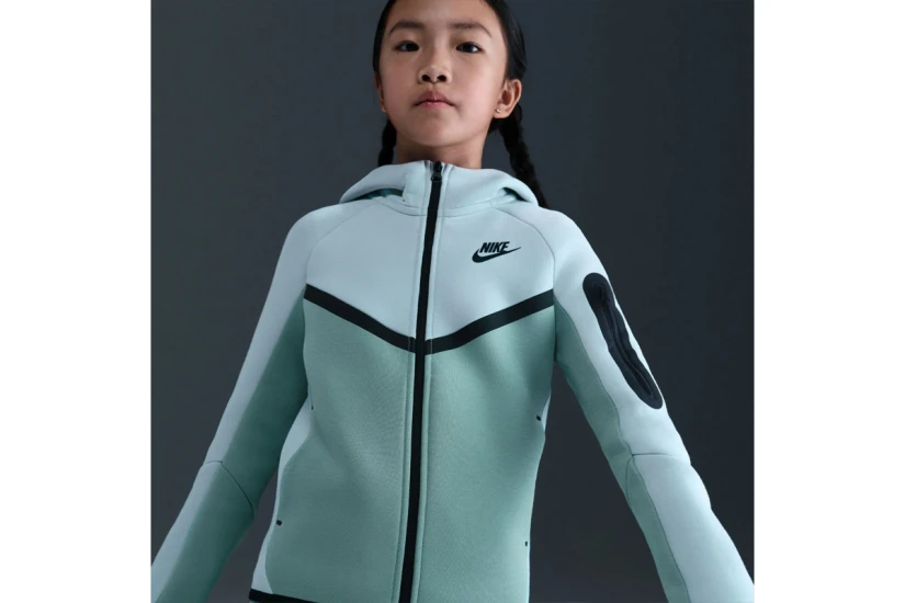 Nike Sportswear Tech Fleece Παιδική Βαμβακερή Ζακέτα με Κουκούλα Οινοπνευματί