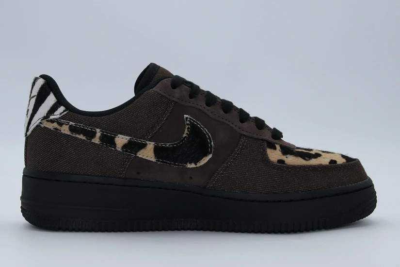 Nike Air Force 1 07 Unisex Sneakers Καφέ, Μπεζ, Μαύρα, Λευκά