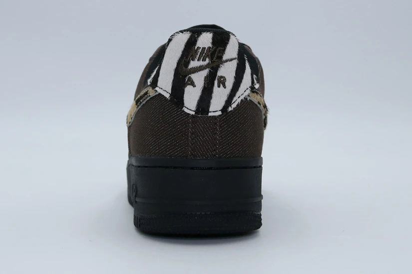 Nike Air Force 1 07 Unisex Sneakers Καφέ, Μπεζ, Μαύρα, Λευκά