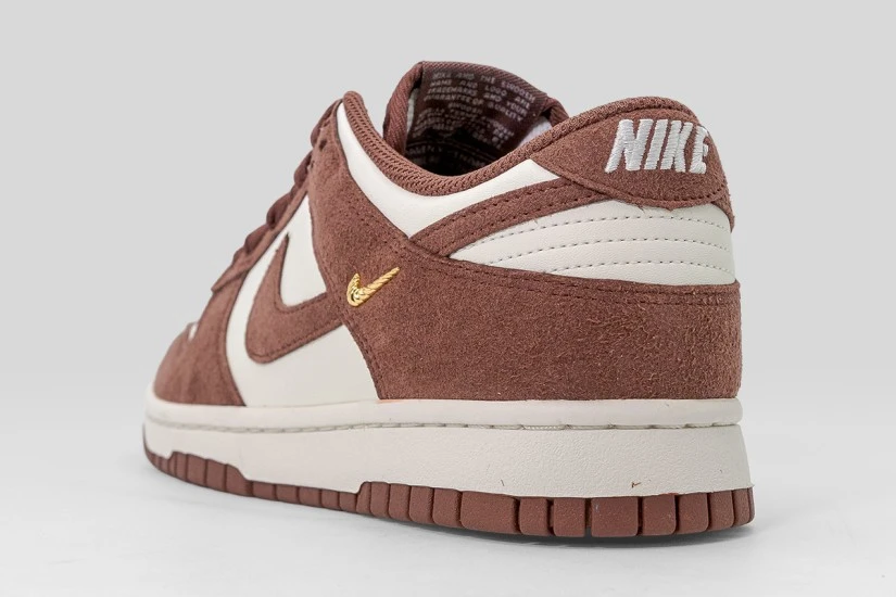 Nike Dunk Low Sneakers Καφέ, Λευκά