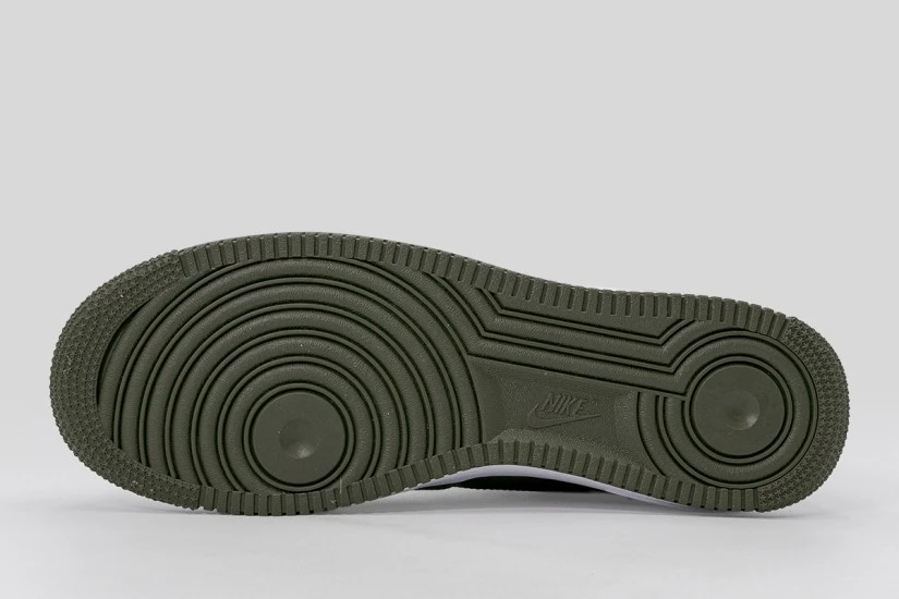 Nike Air Force 1 07 Lv8 Ανδρικά Sneakers Χακί, Λευκά