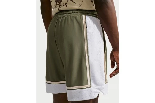 Nike Standard Issue Dri-Fit 15Cm Βερμούδα Μπασκετική Ανδρική (IF1589 222)