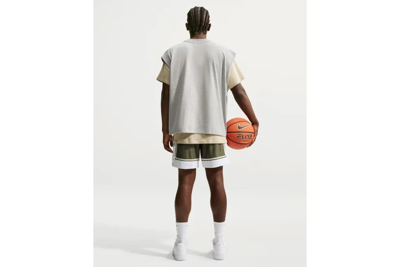 Nike Standard Issue Dri-FIT Ανδρική Μπασκετική Βερμούδα Λαδί, Λευκή, Εκρού