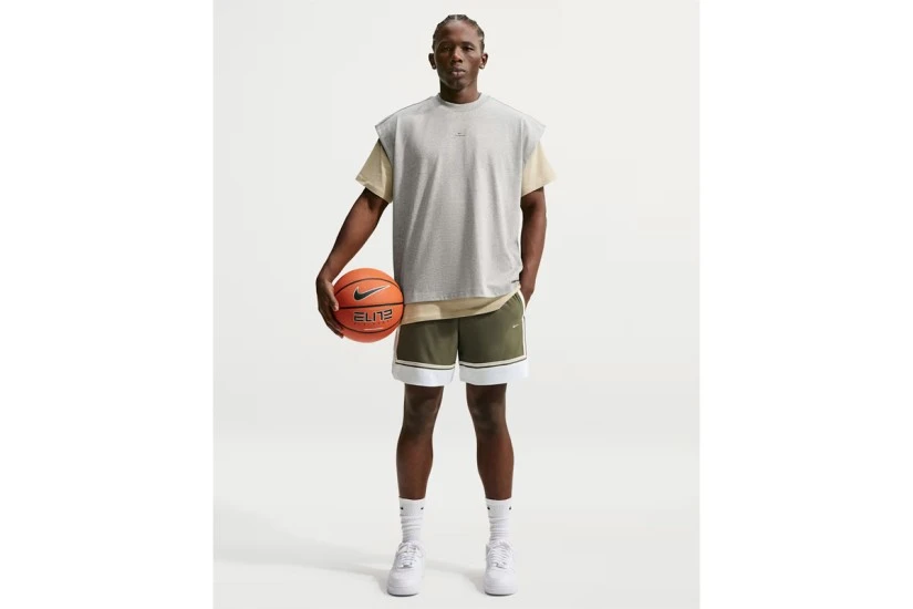 Nike Standard Issue Dri-FIT Ανδρική Μπασκετική Βερμούδα Λαδί, Λευκή, Εκρού