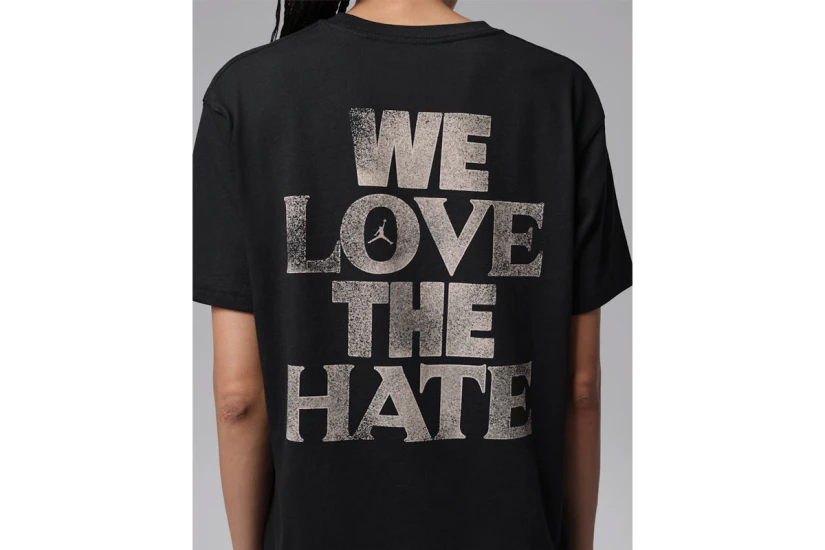 Jordan Sport Dri-FIT Graphic Γυναικείο Κοντομάνικο T-Shirt Μαύρο, Χρυσό
