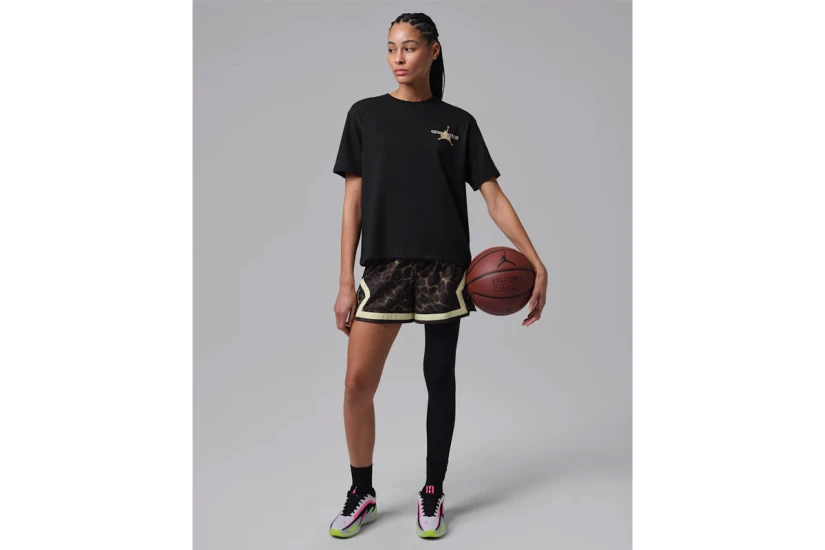 Jordan Sport Dri-FIT Graphic Γυναικείο Κοντομάνικο T-Shirt Μαύρο, Χρυσό