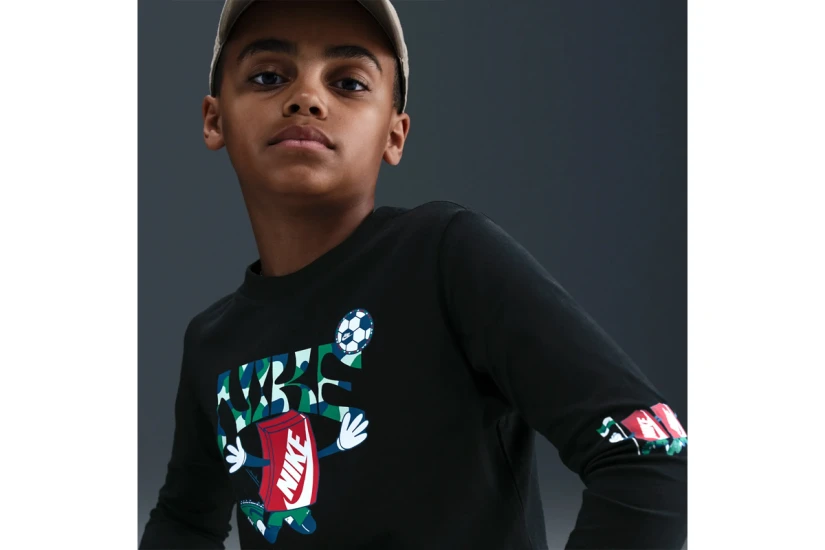 Nike Sportswear Παιδική Μακρυμάνικη Μπλούζα με Λαιμόκοψη Μαύρη