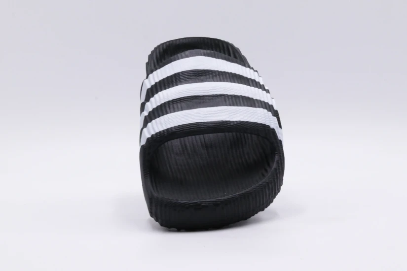 Adidas Originals Adilette 22 Unisex Παντόφλες Μαύρες, Λευκές
