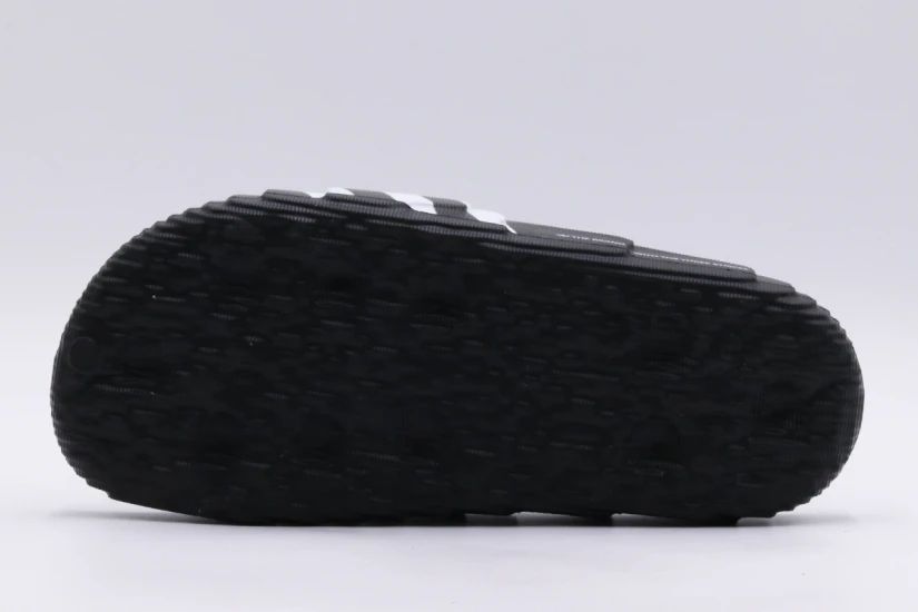 Adidas Originals Adilette 22 Unisex Παντόφλες Μαύρες, Λευκές