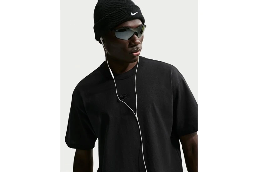 Nike Sportswear Premium Essentials Ανδρικό Κοντομάνικο T-Shirt Μαύρο