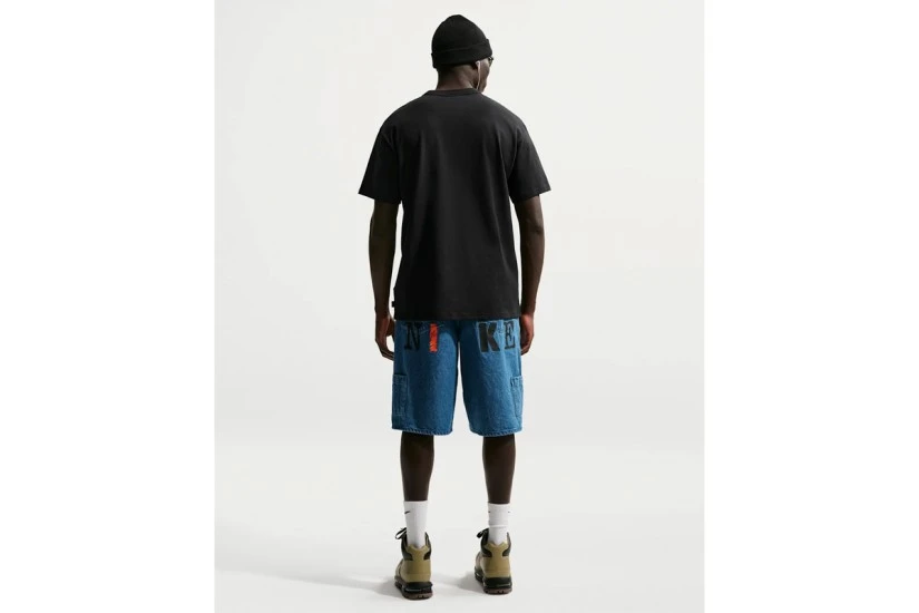 Nike Sportswear Premium Essentials Ανδρικό Κοντομάνικο T-Shirt Μαύρο