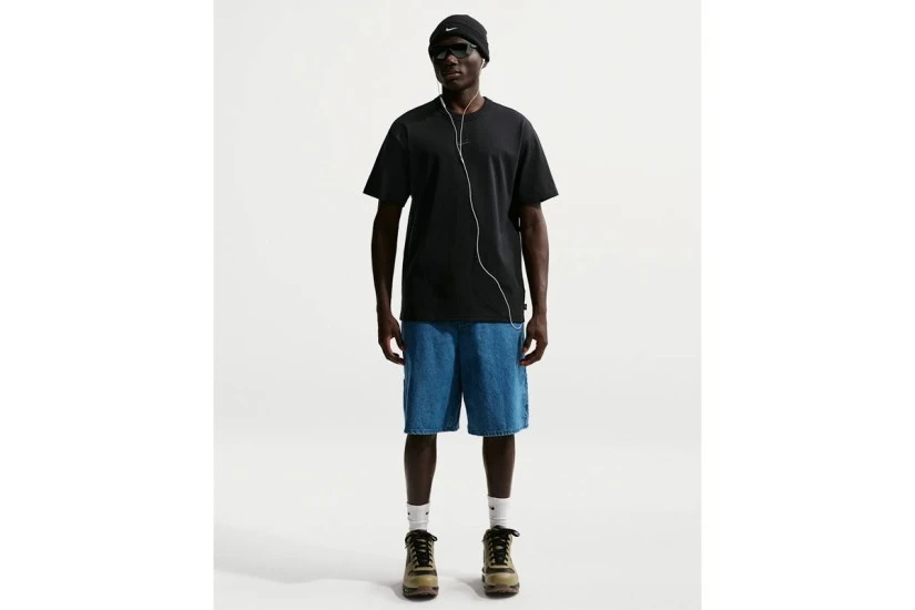 Nike Sportswear Premium Essentials Ανδρικό Κοντομάνικο T-Shirt Μαύρο