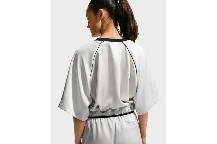 Nike Sportswear Oversized Satin Γυναικείο Κοντομάνικο T-Shirt Εκρού, Μαύρο