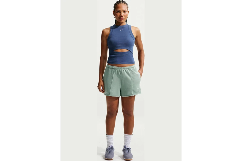Nike Sportswear Chill Terry Mid-Rise Γυναικείο Αθλητικό Σορτς Βεραμάν