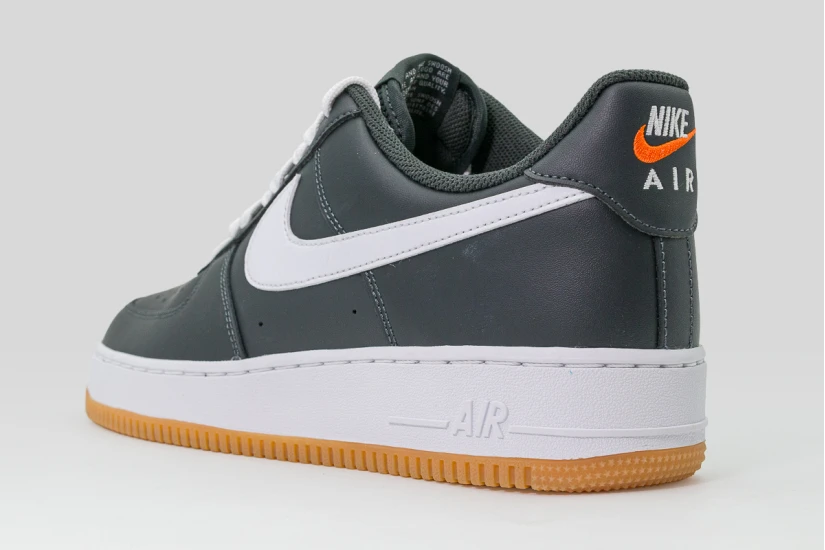 Nike Air Force 1 07 Lv8 Ανδρικά Sneakers Ανθρακί, Λευκά, Καφέ