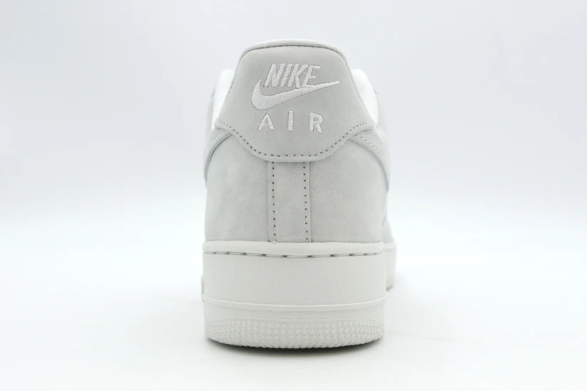 Nike Air Force 1 07 LV8 Ανδρικά Sneakers Γκρι Ανοιχτό, Λευκά