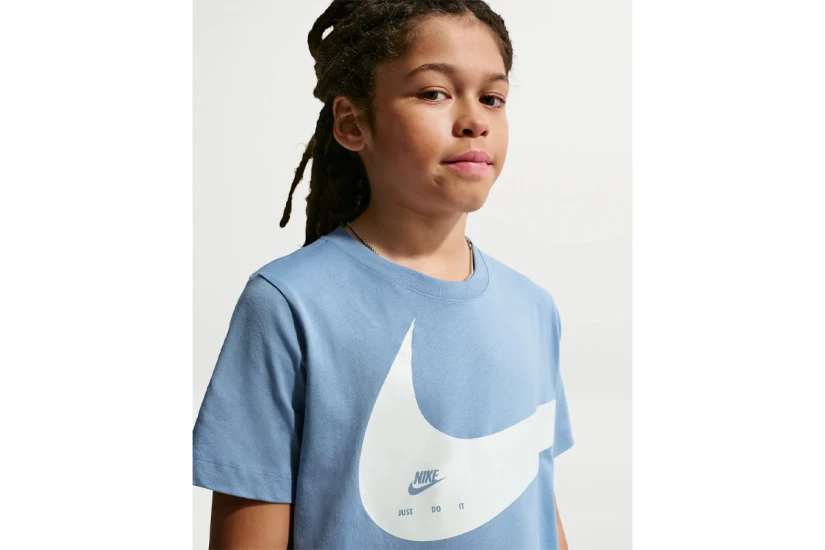 Nike Sportswear Club Παιδικό Κοντομάνικο T-Shirt Σιέλ, Λευκό
