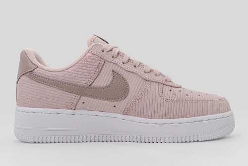 Nike Air Force 1 07 Sneakers (IM6533 602)