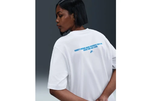 Nike Sportswear T-Shirt Γυναικείο (IM9267 100)