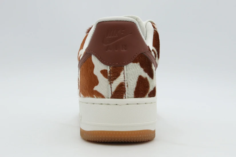 Nike Air Force 1 07 Sneakers (IO0442 200)