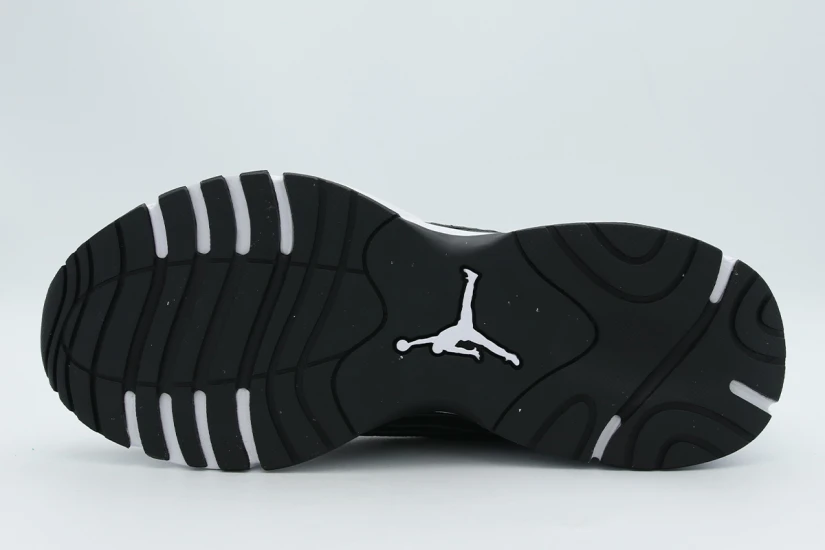 Jordan Trunner Flow Γυναικεία Sneakers Μαύρα, Λευκά