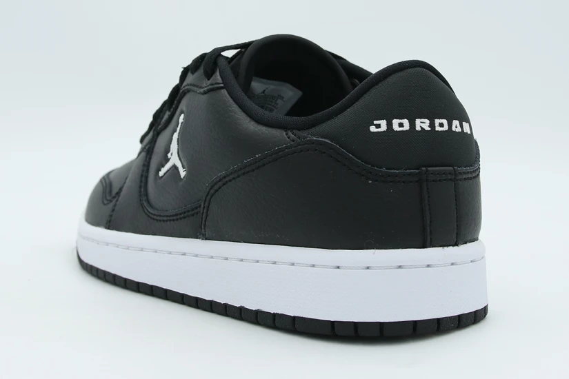 Jordan Court Connect Low Sneakers Μαύρα, Λευκά