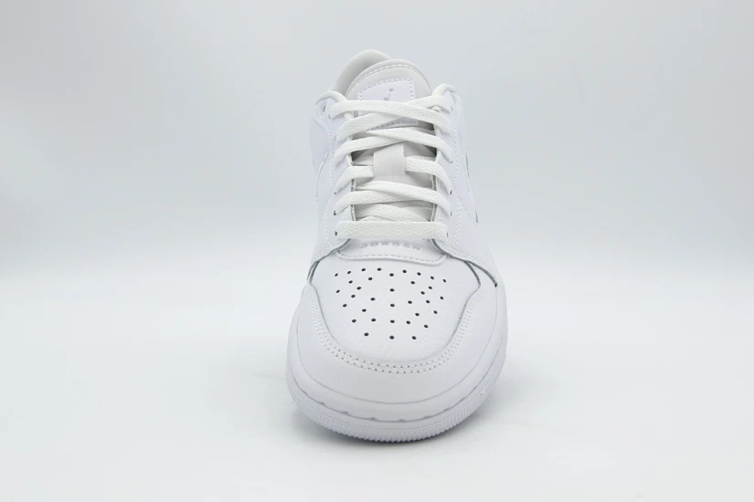 Jordan Court Connect Low Sneakers (IQ6016 100)