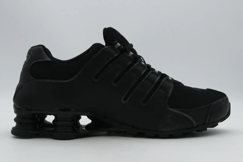 Nike Shox NZ Ανδρικά Sneakers Μαύρα
