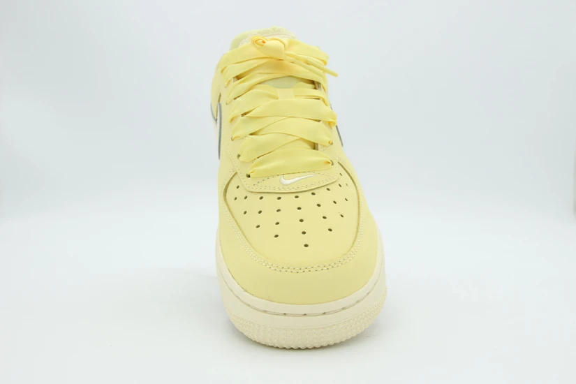 Nike Air Force 1 Retro Premium Γυναικεία Sneakers Κίτρινα, Εκρού