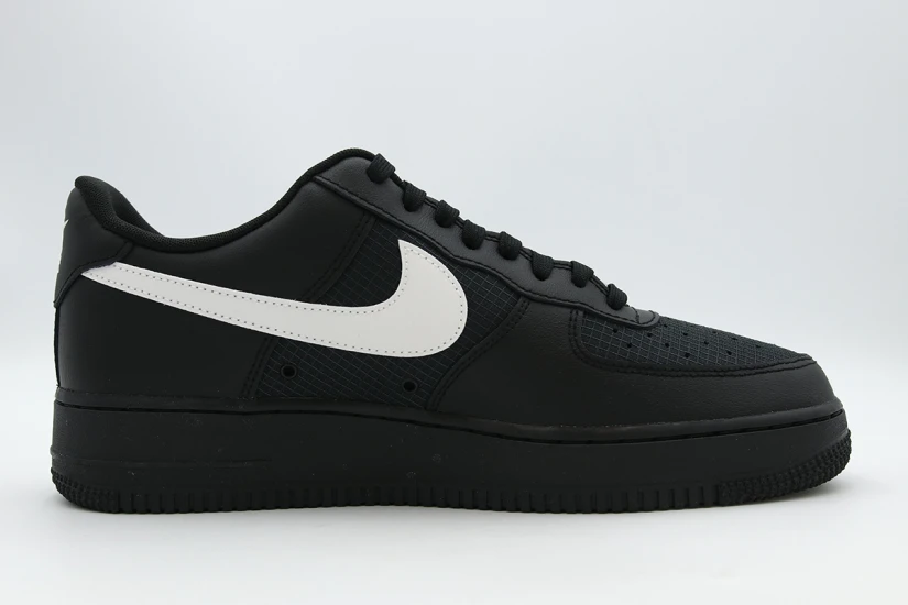 Nike Air Force 1 07 LV8 Ανδρικά Sneakers Μαύρα, Λευκά