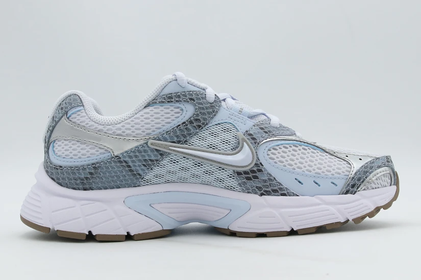Nike V5 Rnr Premium Sneakers (IR1381 001)