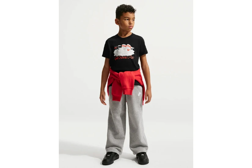 Nike Sportswear Παιδικό Κοντομάνικο T-Shirt Μαύρο, Εκρού, Κόκκινο