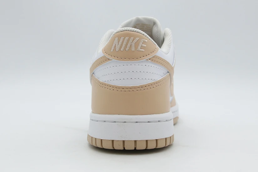 Nike Dunk Low Sneakers (IU7766 134)
