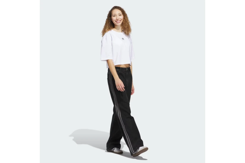 Adidas Originals Essentials Γυναικείο Κοντομάνικο Crop T-Shirt Λευκό