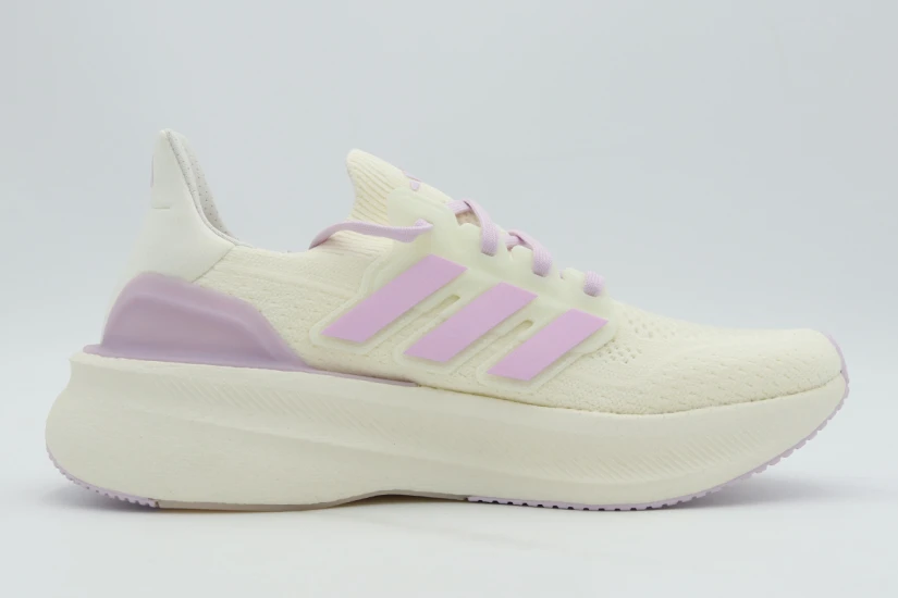 Adidas Performance Ultraboost 5 Αθλητικά Παπούτσια για Τρέξιμο Εκρού, Λιλά