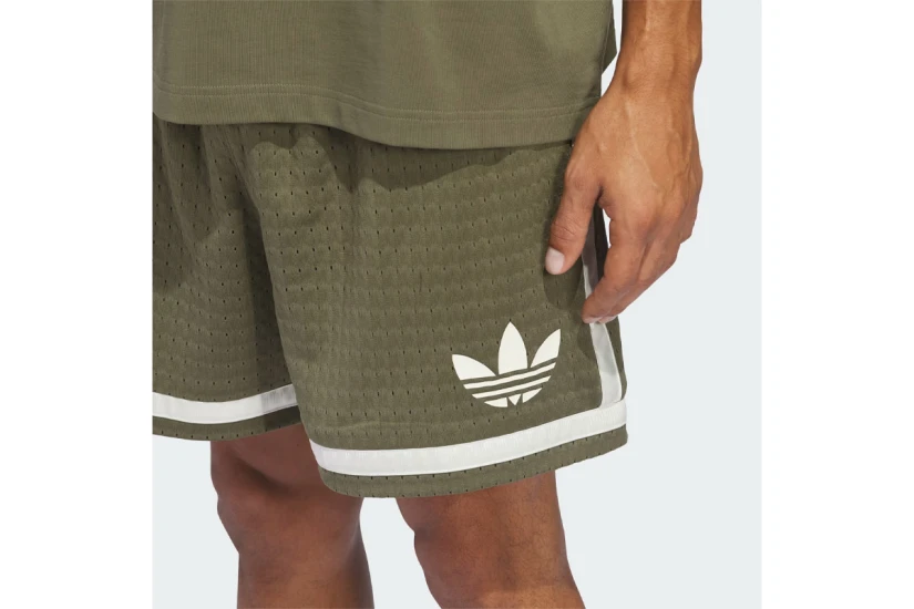 Adidas Originals Basketball Ανδρική Αθλητική Βερμούδα Λαδί, Εκρού