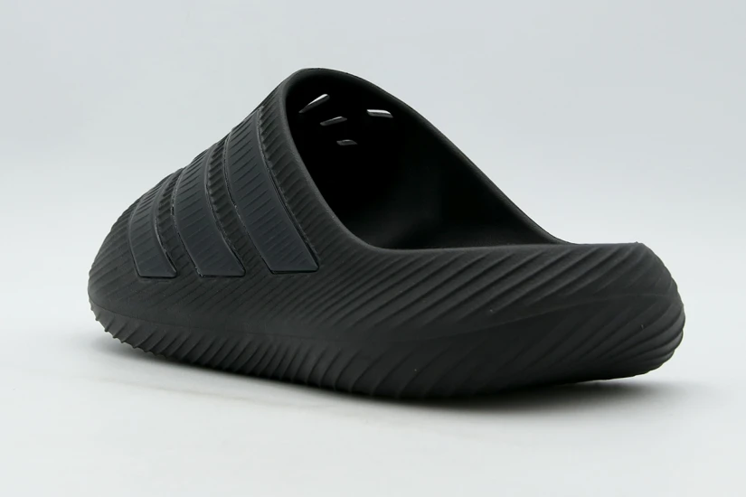 Adidas Performance Purechill Slide Unisex Παντόφλες Μαύρες