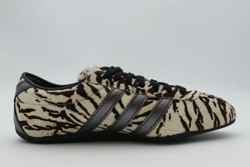 Adidas Originals Tokyo Sneakers (KI4173)
