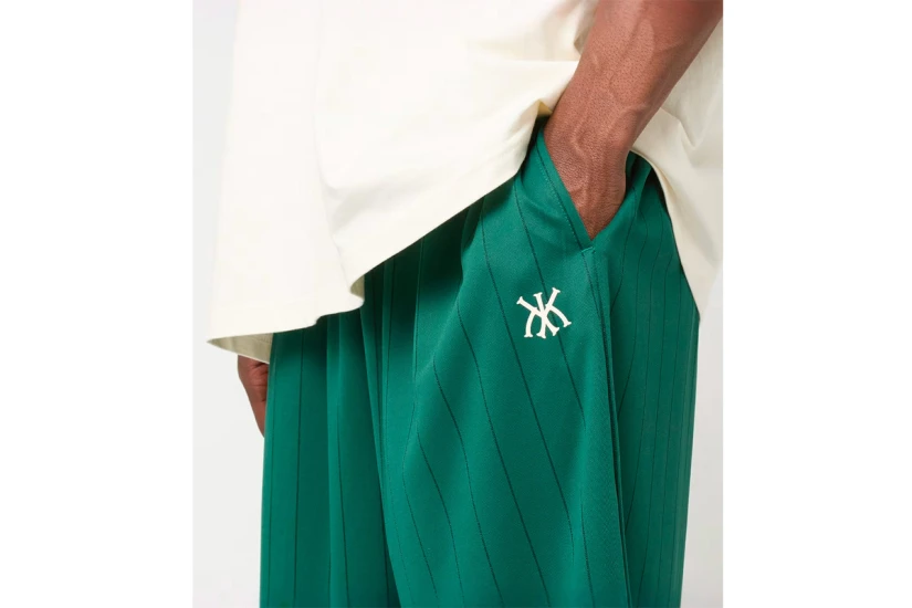 Karl Kani Insignia Shadow Pinstripe Ανδρική Αθλητική Βερμούδα Κυπαρισσί