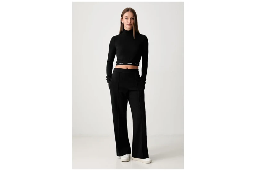 Calvin Klein Baby Rib Crop Logo Tneck (LV047H240G UB1)