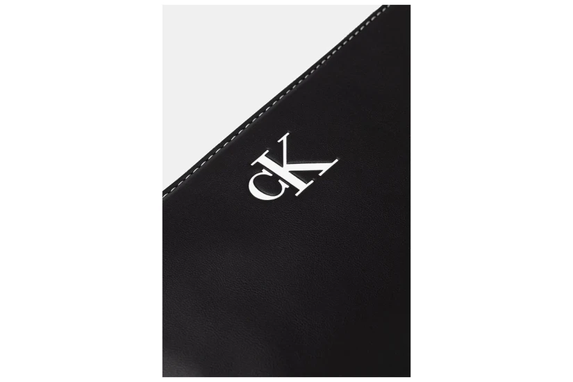 Calvin Klein Contrast CK Convertible Pouch Γυναικεία Τσάντα Ώμου Μαύρη 3L