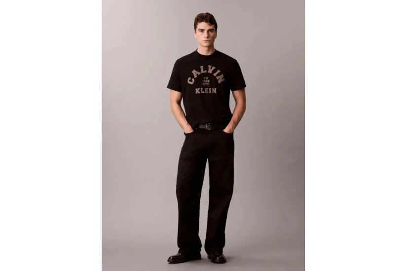 Calvin Klein Varsity Logo Graphic Ανδρικό Κοντομάνικο T-Shirt Μαύρο