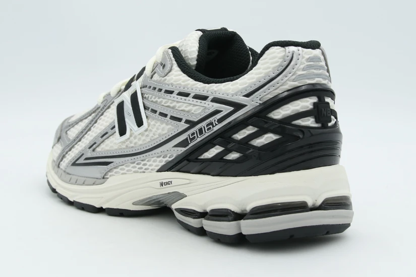 New Balance 1906R Sneakers Εκρού, Ασημί, Μαύρα