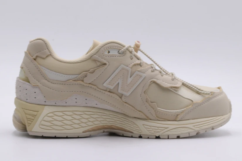 New Balance 2002R Protection Pack Sneakers Μπεζ