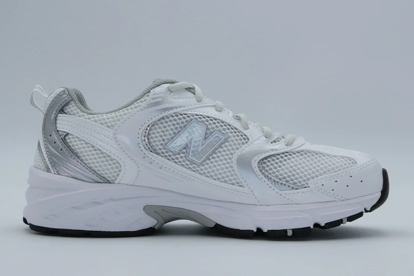 New Balance 530 Unisex Sneakers Λευκά, Ασημί