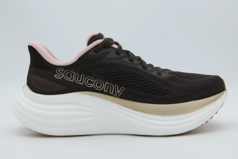 Saucony Triumph 24 Γυναικεία Αθλητικά Παπούτσια για Τρέξιμο Καφέ, Μπεζ, Λευκά, Ροζ